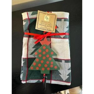 Designer's Club Kitchen Christmas Towels Set w/ Wooden Hook